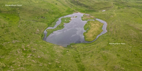 LAKE HAYELI/WORLD MAP AND ARTAVAN (HIKING)