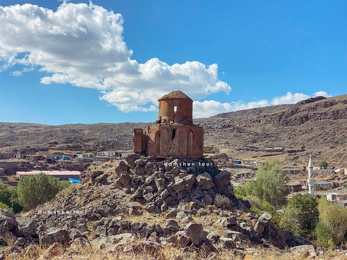 SAINT SHUSHANIK CHURCH OF BAGARAN (HIKING)
