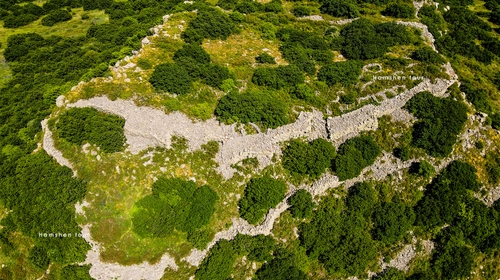TGHIT FORTRESS AND ZORAVAN (HIKING)