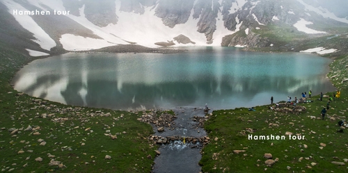 ԾԱԿՔԱՐԻ ԼԻՃ ԵՎ ՄԵՂՐԻ (ՔԱՅԼԱՐՇԱՎ)